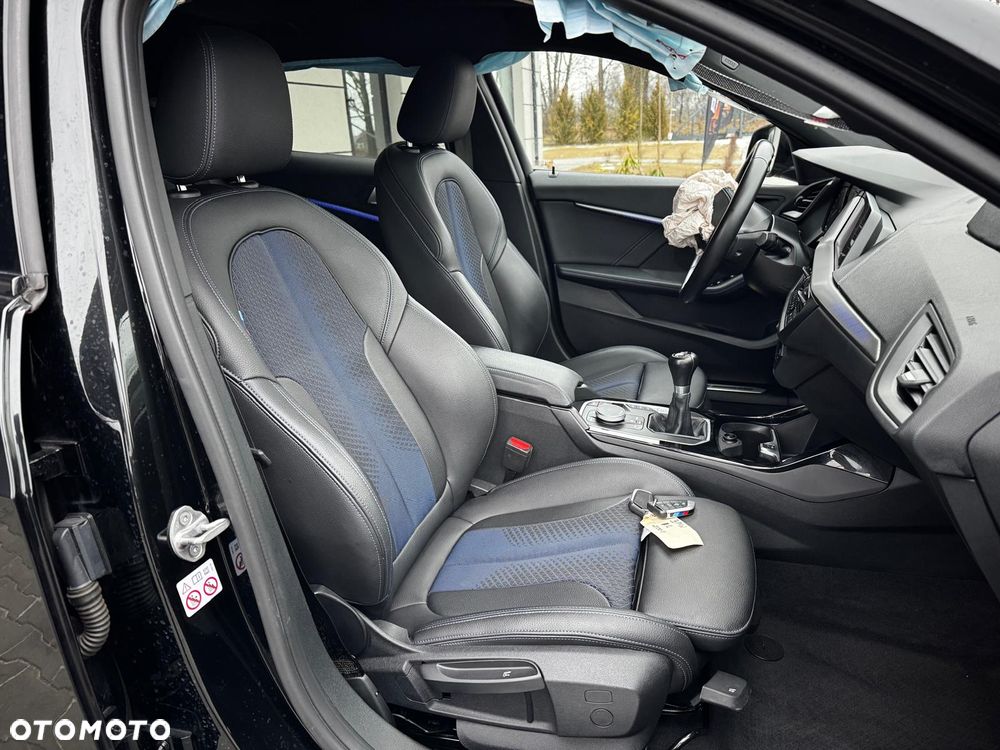 BMW Seria 1 118i Edition M Sport Shadow - 15