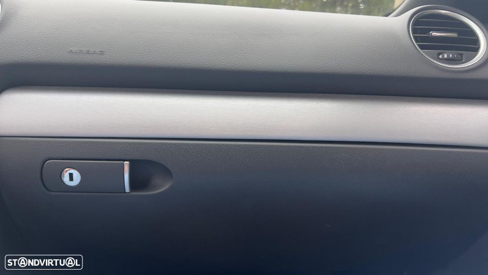Audi A4 Cabrio 1.8 T S-line - 26