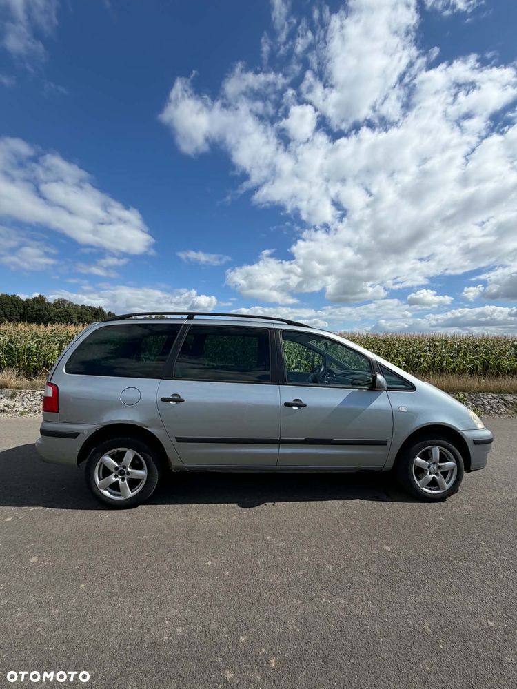 Ford Galaxy - 4