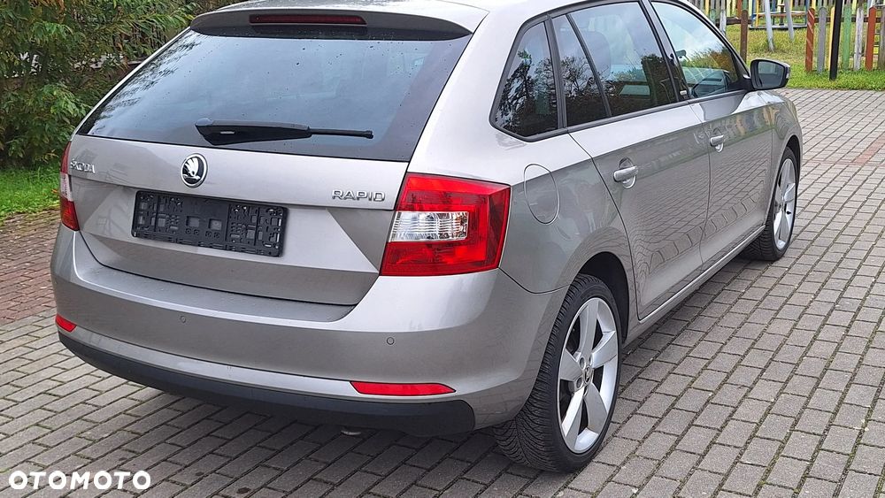 Skoda RAPID Spaceback 1.2 TSI Edition - 7
