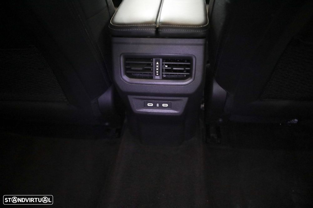 Renault Espace 1.2 E-Tech Full Hybrid Techno - 17