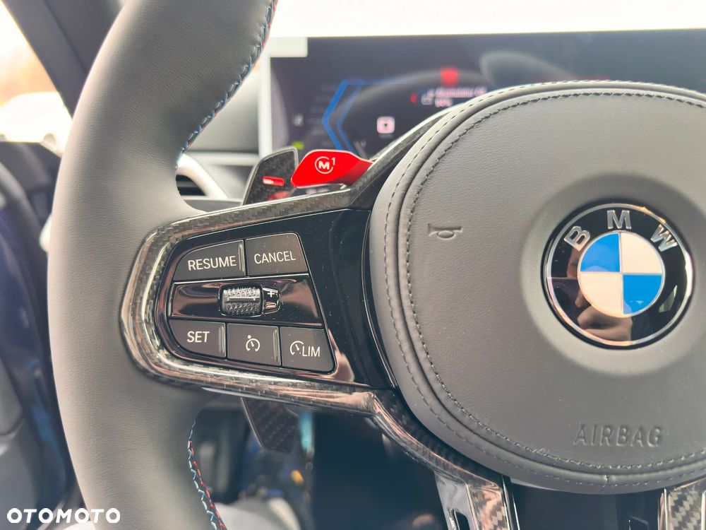 BMW M4 Competition M xDrive - 22