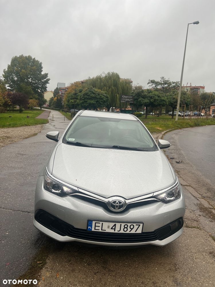 Toyota Auris - 3