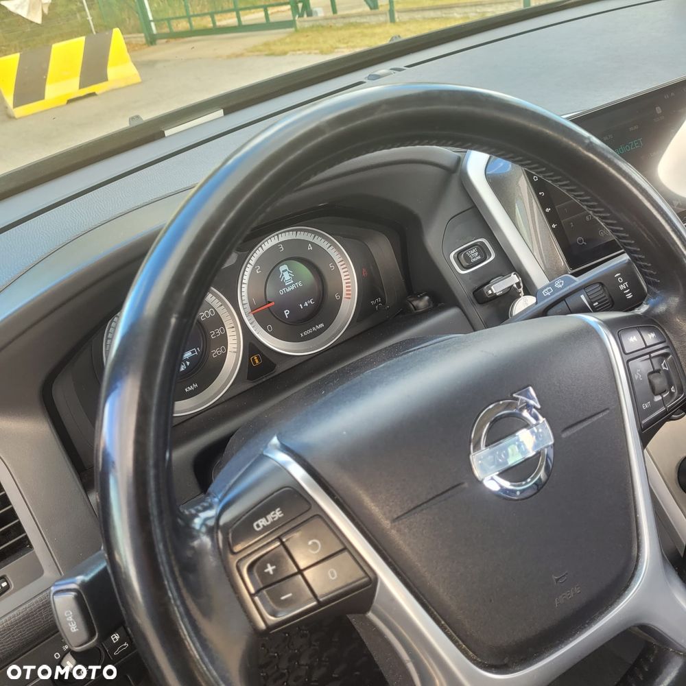 Volvo XC 60 - 9