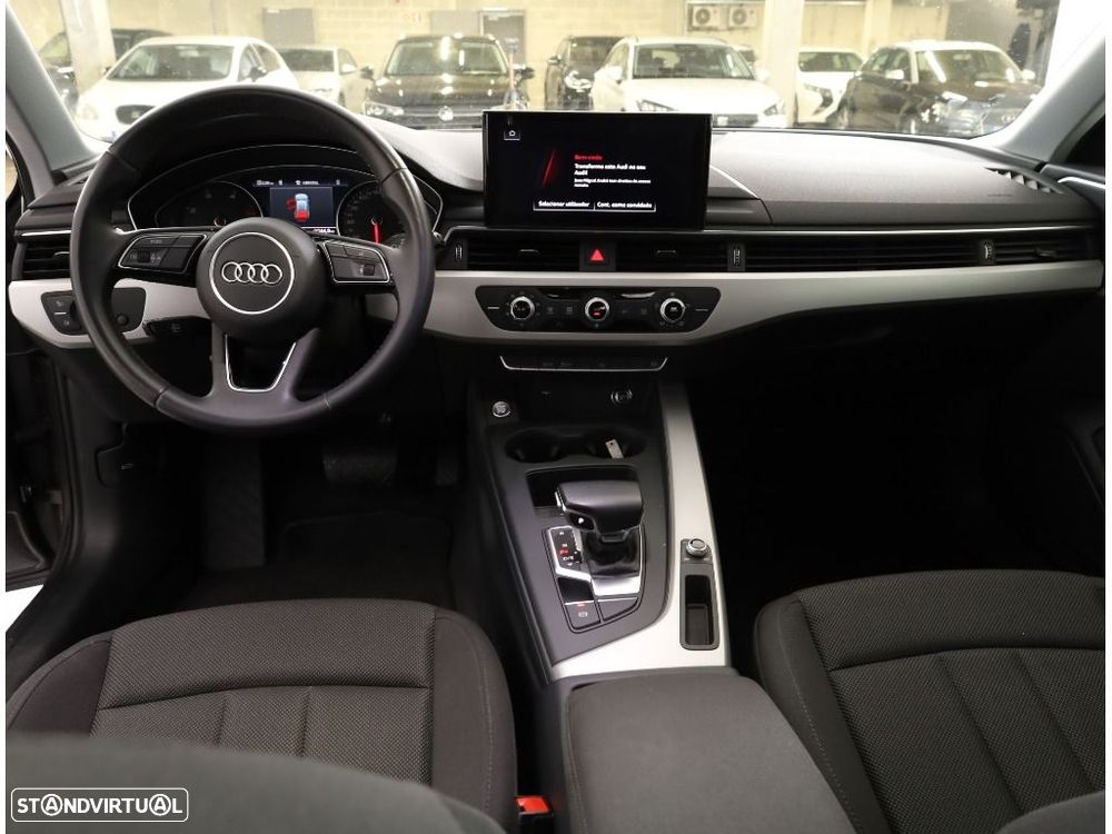Audi A4 Avant 35 TDI S tronic - 28