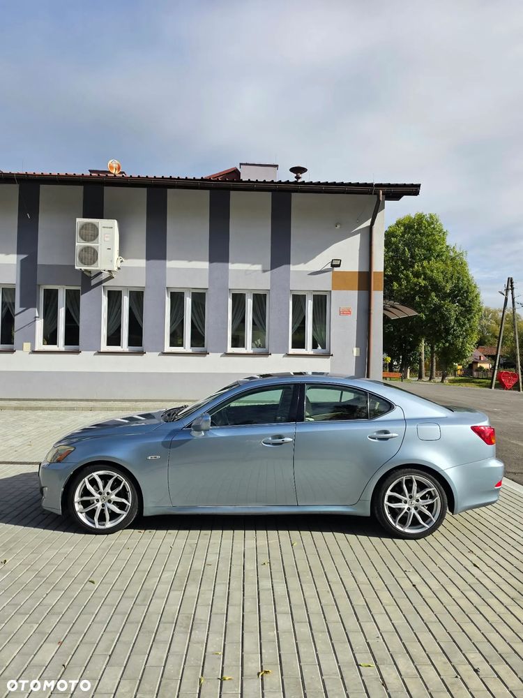Lexus IS 220 D Elegance - 2