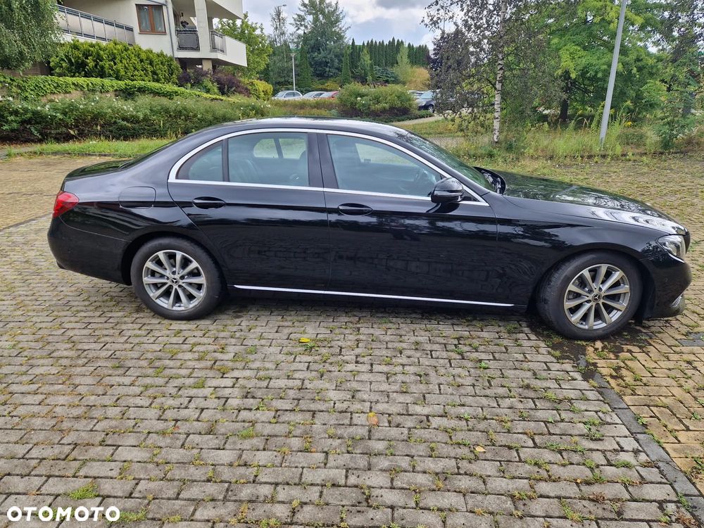 Mercedes-Benz Klasa E 200 d 9G-TRONIC - 3