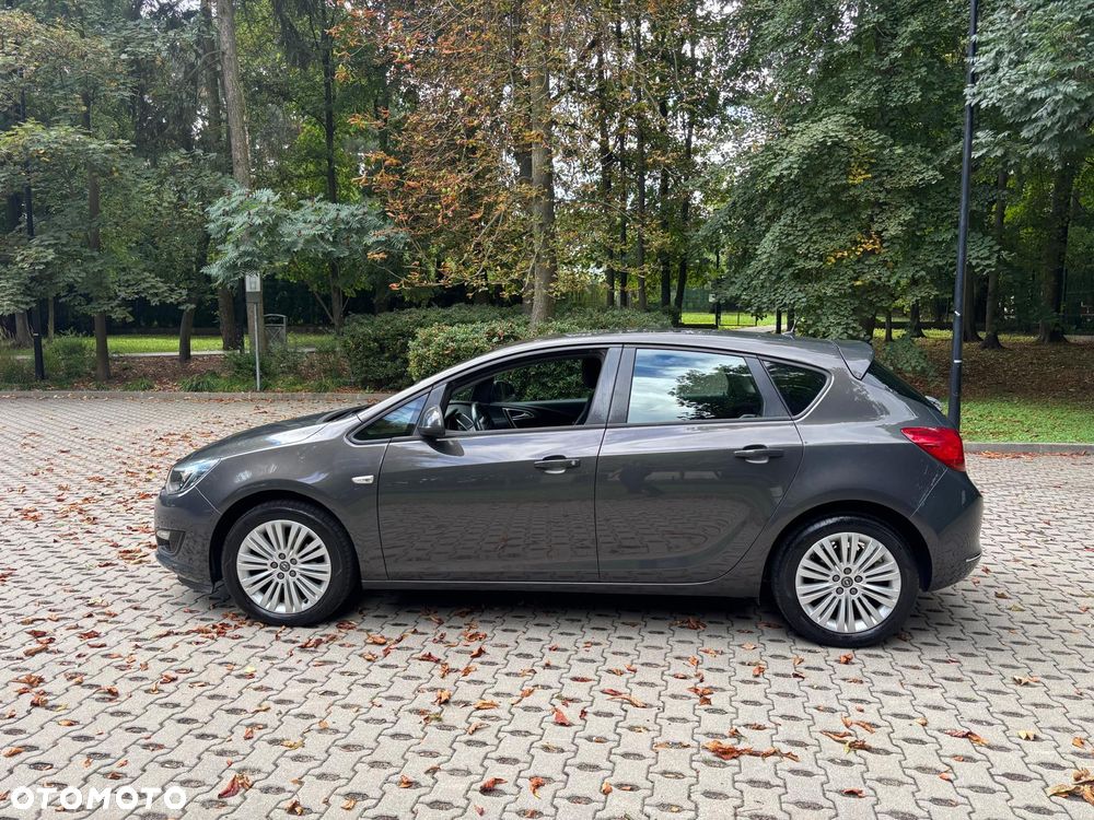 Opel Astra - 12