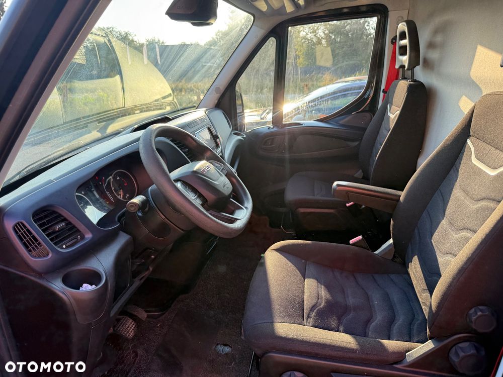 Iveco Daily 35S180 L2h2 HiMatic Ful Opcja - 21