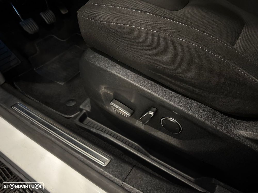 Ford S-Max 2.0 TDCi Titanium - 49