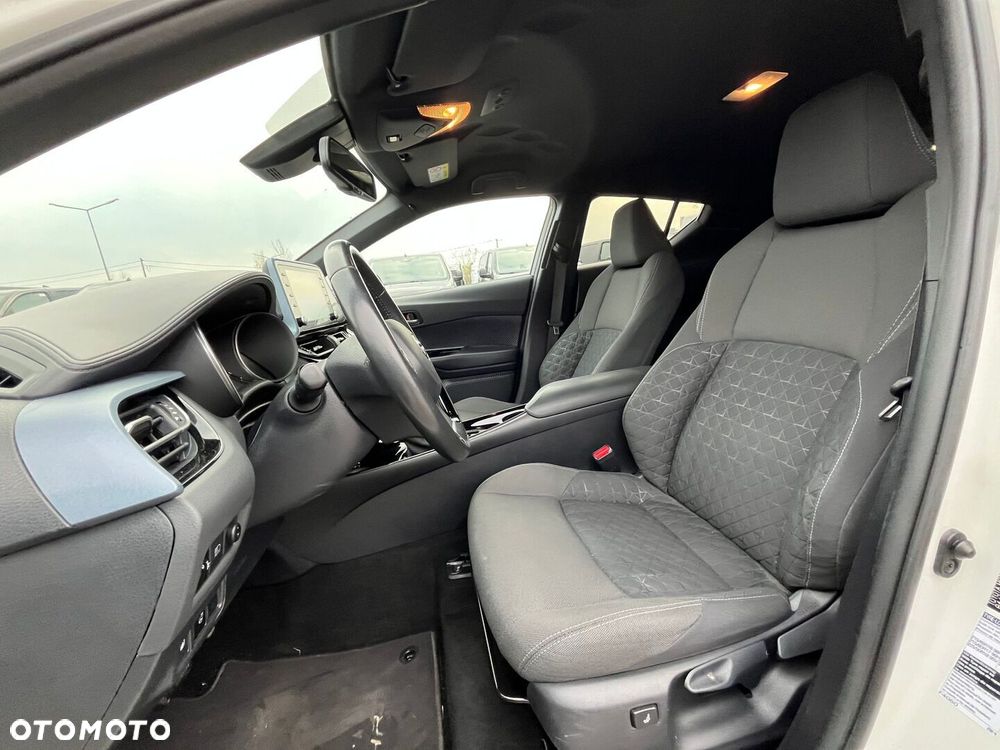 Toyota C-HR 2.0 Hybrid Style - 25