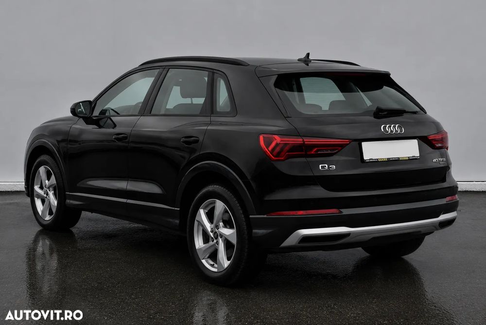 Audi Q3 2.0 40 TFSI S tronic quattro - 4