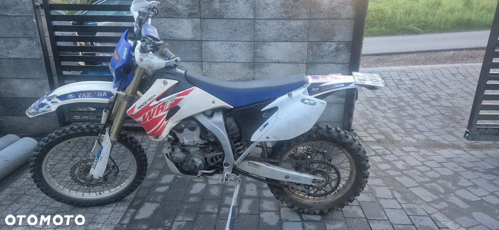 Yamaha WR - 8