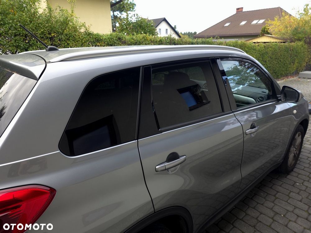Suzuki Vitara 1.6 Premium 2WD - 28