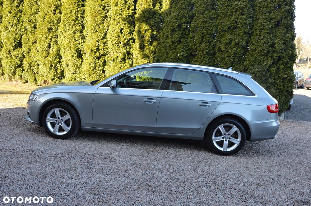 Audi A4 Avant - 17