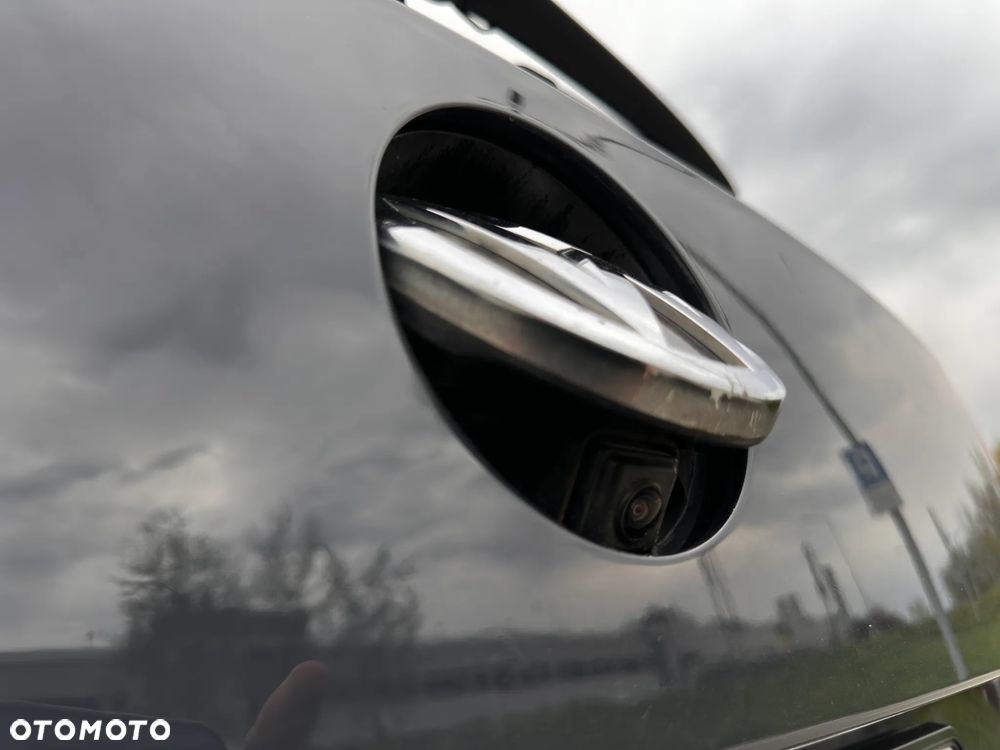 Volkswagen Passat 1.6 TDI (BlueMotion Technology) DSG Comfortline - 39