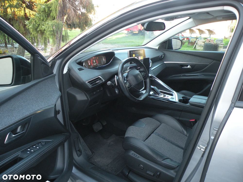Peugeot 3008 2018 photo 5