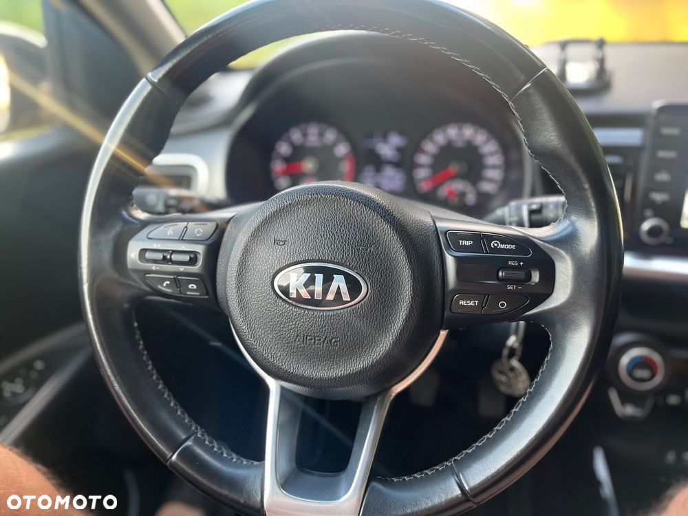 Kia Stonic 1.4 M - 7