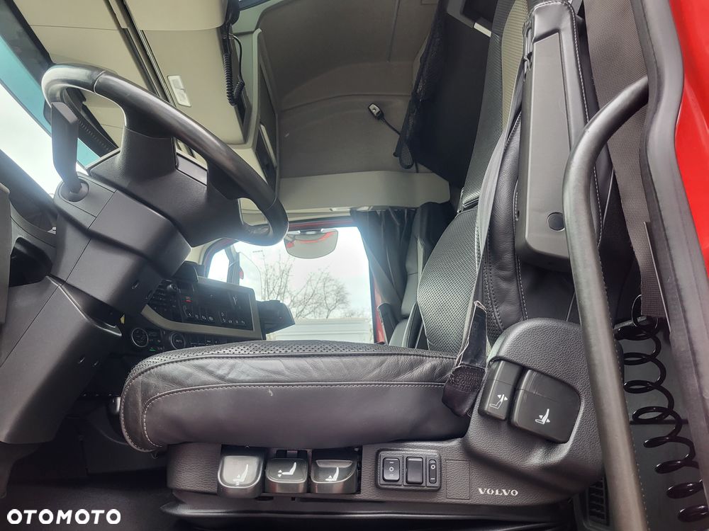 Volvo FH 460 / STANDARD / XXL / i SAVE / EURO 6/ GLOBETROTTER/ / AUTOMAT/SERVIS /2019/ KAMERA/ SKÓRY/ XENON /PERFEKCYJNY STAN / ZABUDOWY  MIĘDZYOSIOWE/ - 21