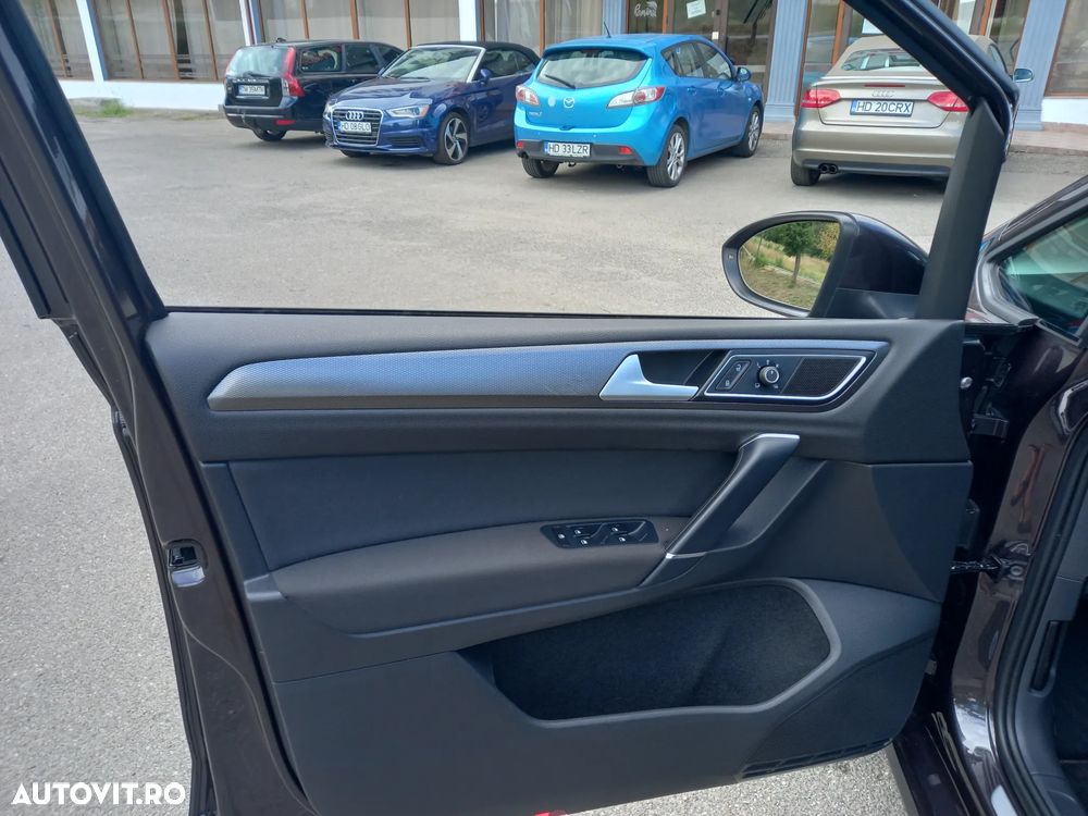 Volkswagen Golf Sportsvan 2.0 TDI BlueMotion Technology Lounge - 10