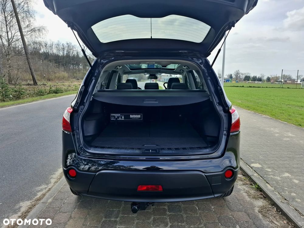 Nissan Qashqai+2 - 12