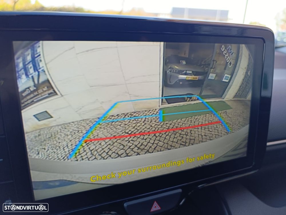 Toyota Yaris 1.5 HDF Comfort Plus - 25