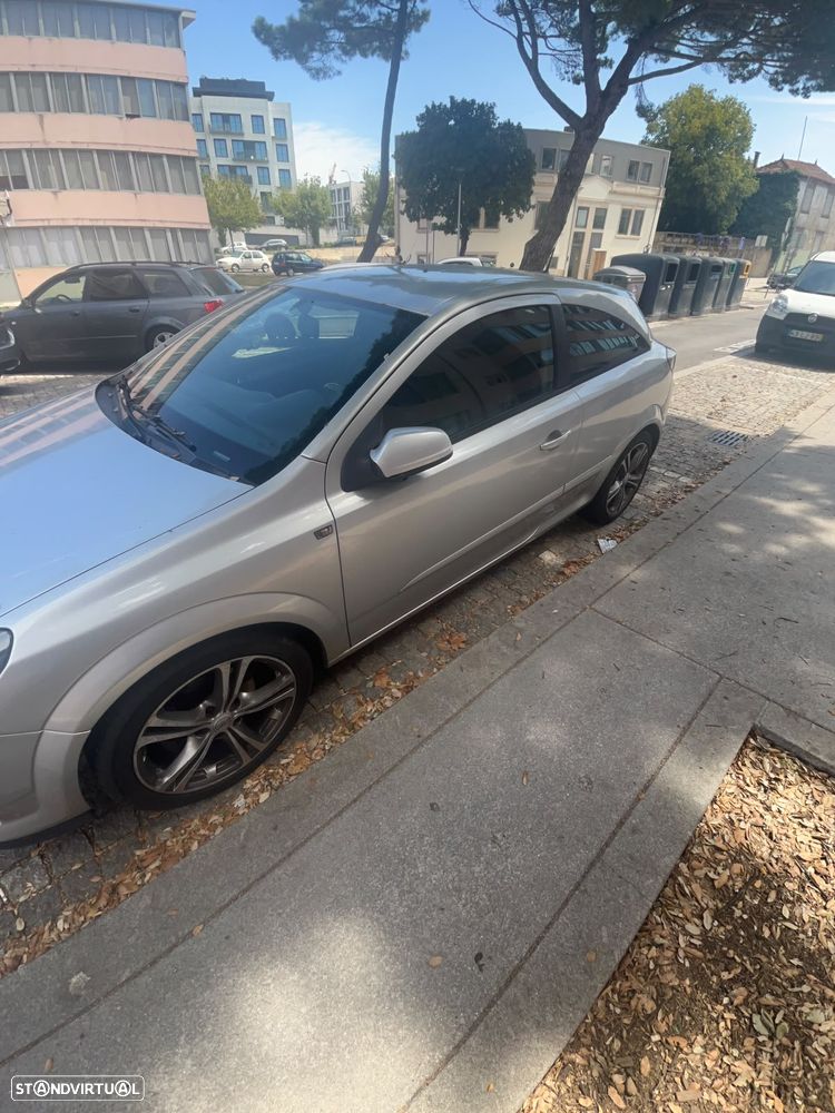 Opel Astra GTC 1.7 CDTI - 3