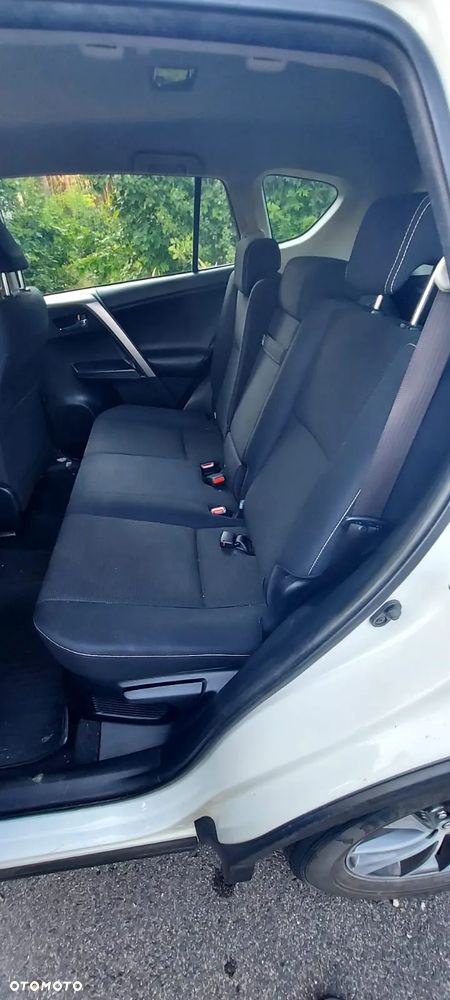 Toyota RAV4 - 11