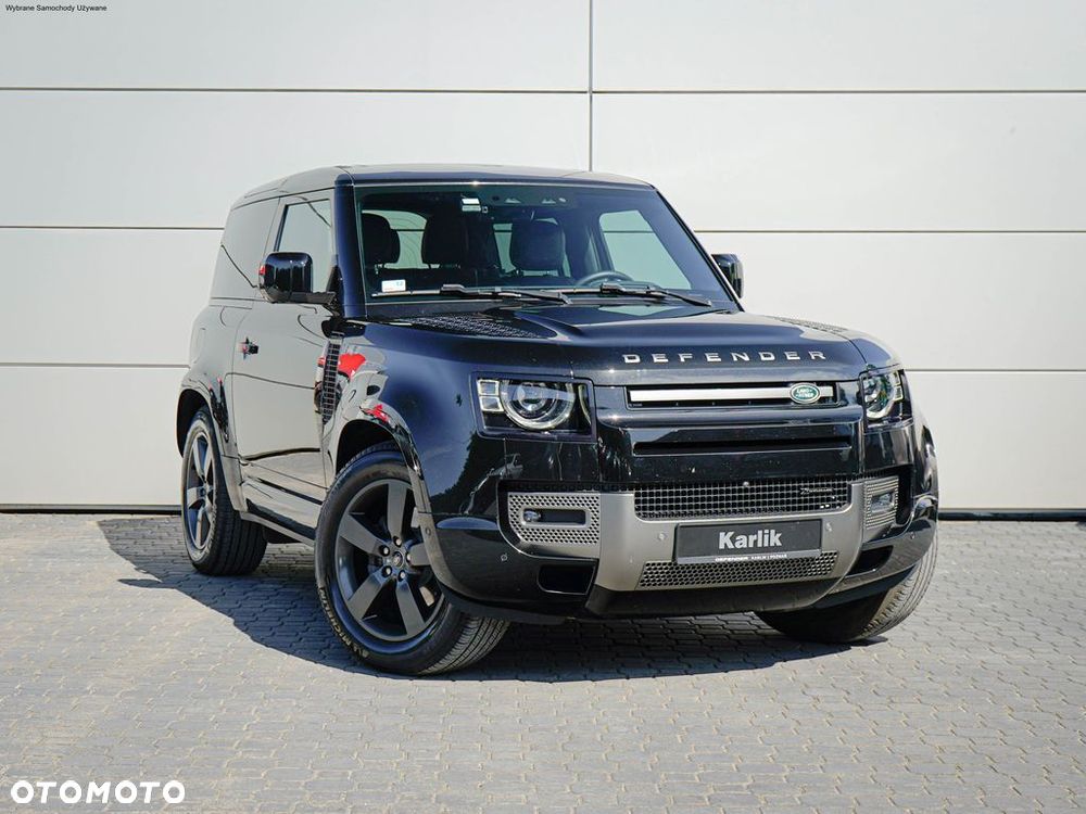 Land Rover Defender - 2