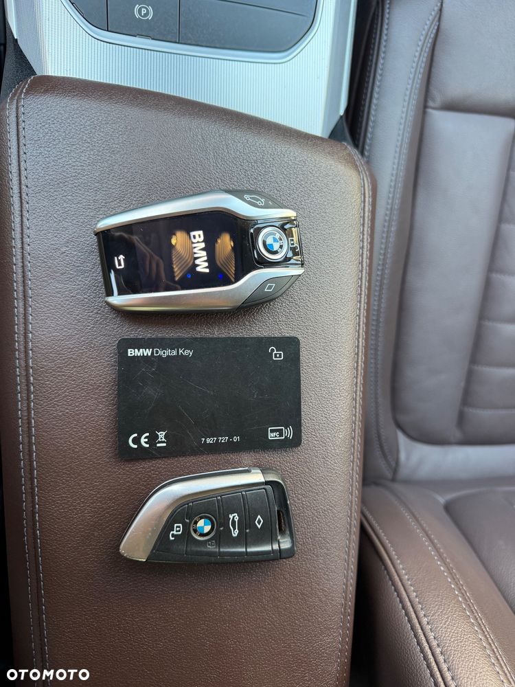 BMW Seria 3 320d Luxury Line - 39