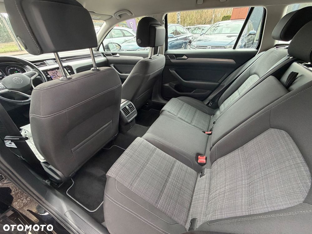 Volkswagen Passat 1.5 TSI EVO Business DSG - 26