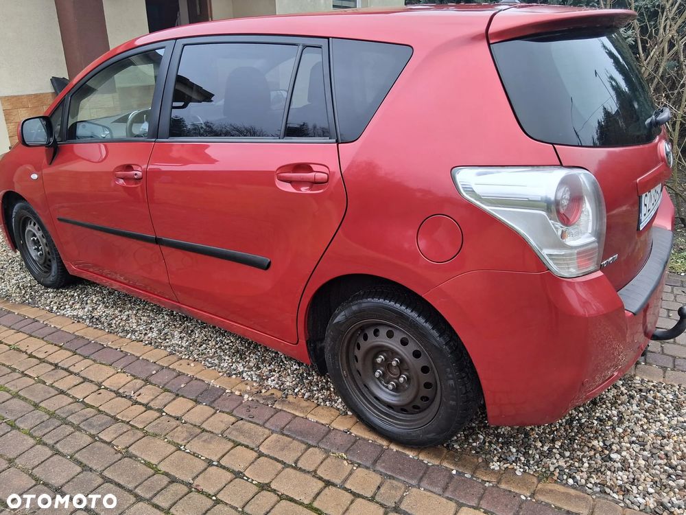 Toyota Verso 1.8 Premium - 5