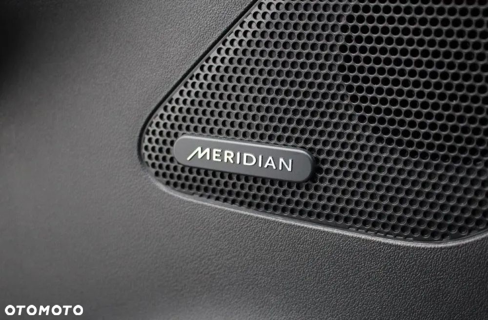 Jaguar F-Pace 2.0 i4D AWD R-Sport - 24