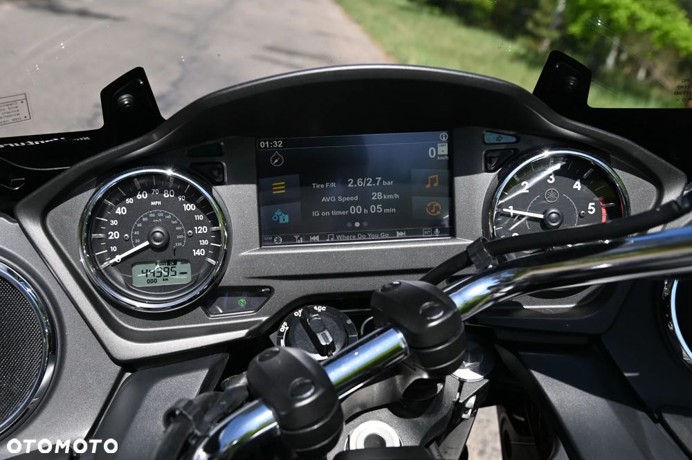 Yamaha Venture - 19