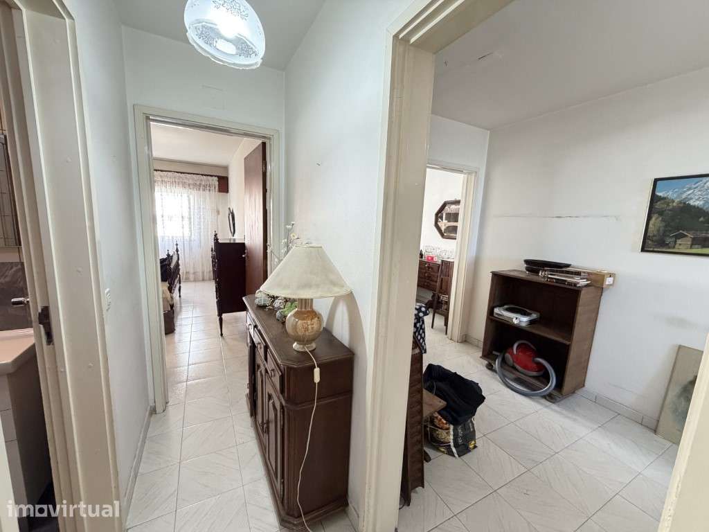 APARTAMENTO T2 | PRAÇA DO METRO DE ALFORNELOS - Grande imagem: 4/11