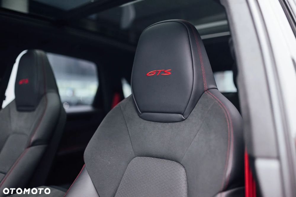 Porsche Cayenne GTS - 21