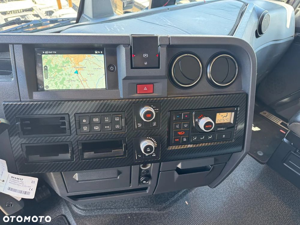 Renault T520 High Cab - 8
