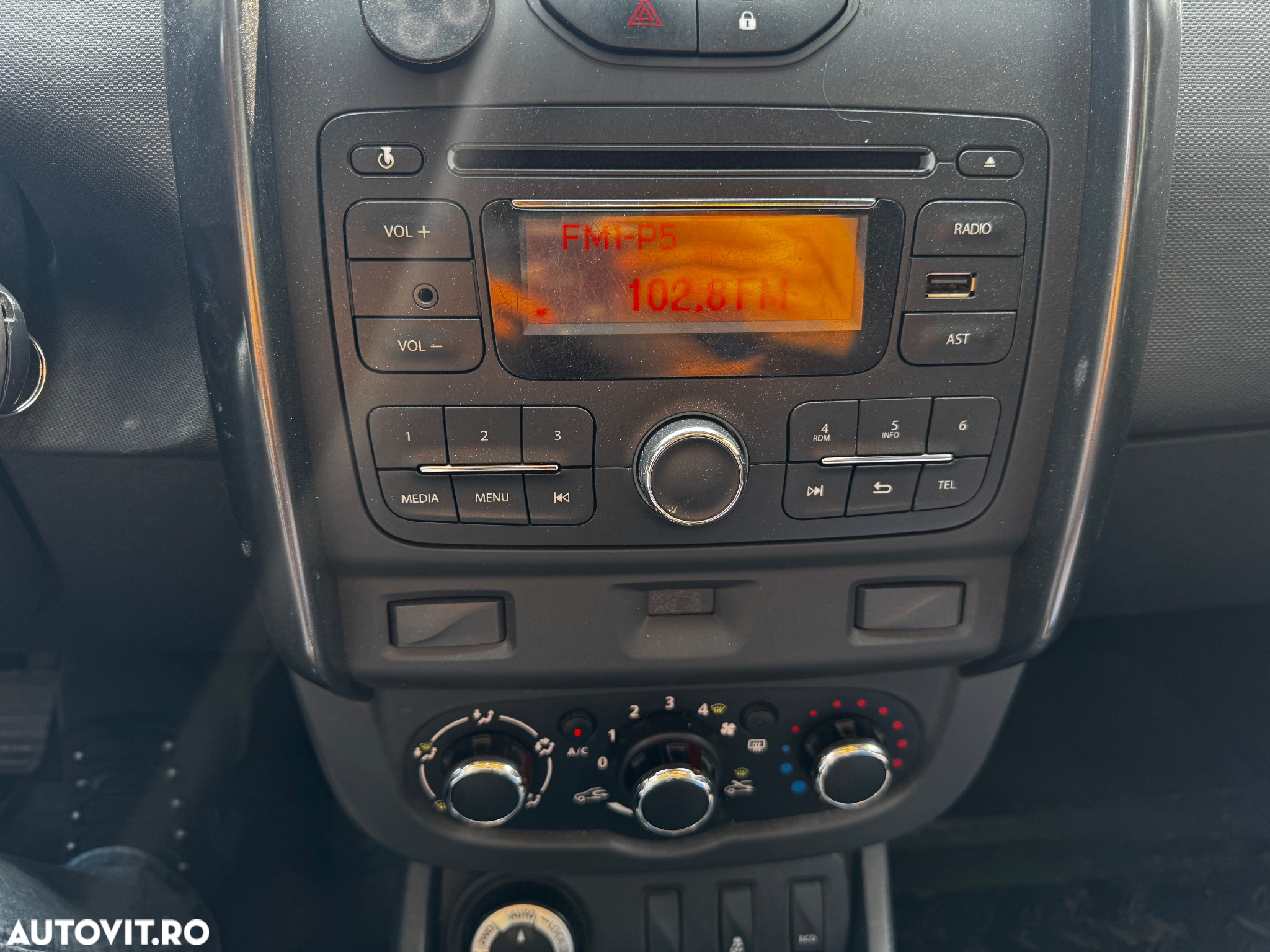 Dacia Duster 1.5 dCi 4x4 Ambiance - 24