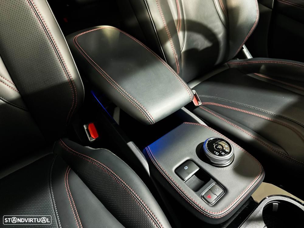 Ford Mustang Mach-E AWD PREMIUM - 34