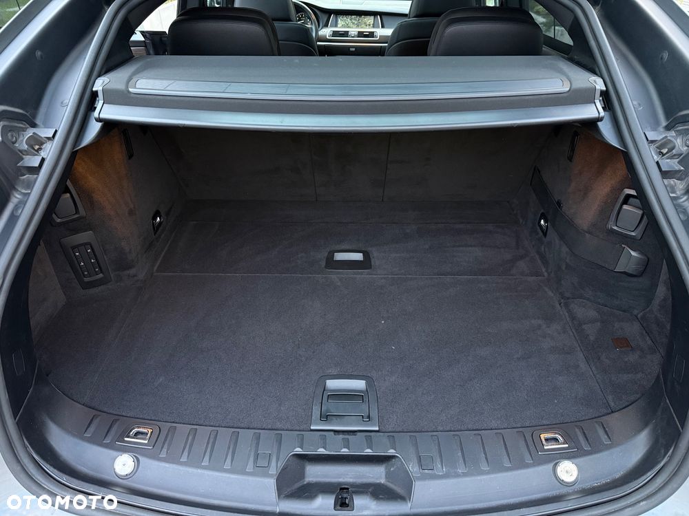 BMW 5GT 535i Luxury Line - 17