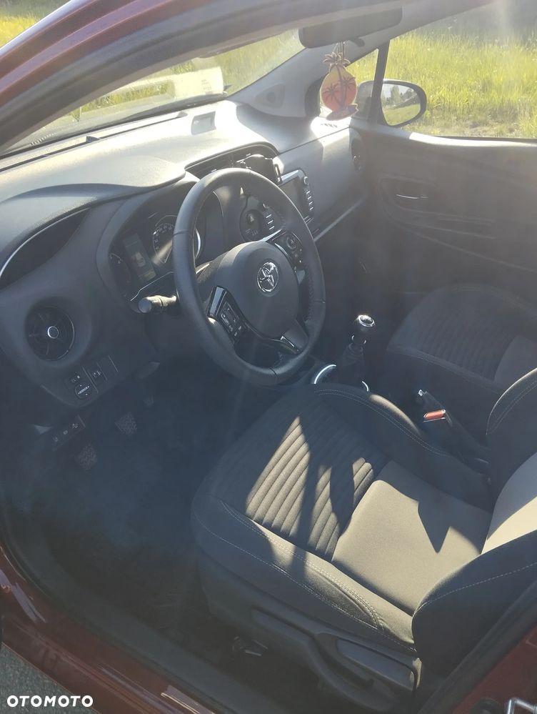 Toyota Yaris 1.5 Active - 8