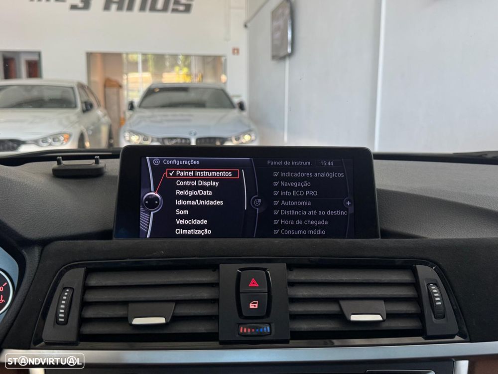 BMW 328 i Auto Pack M - 30