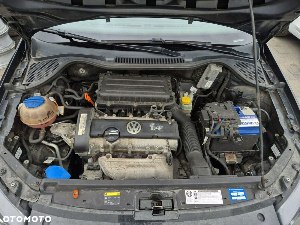 Volkswagen Polo 1.4 Comfortline - 11