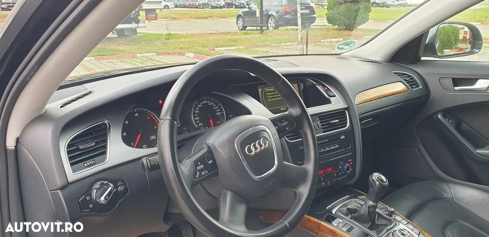 Audi A4 Limuzina 2.0 TDI DPF S line Sportpaket - 6