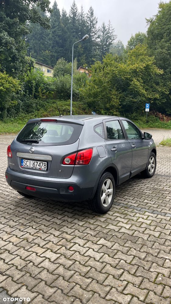 Nissan Qashqai 2.0 dCi 4 x 4 DPF tekna - 4