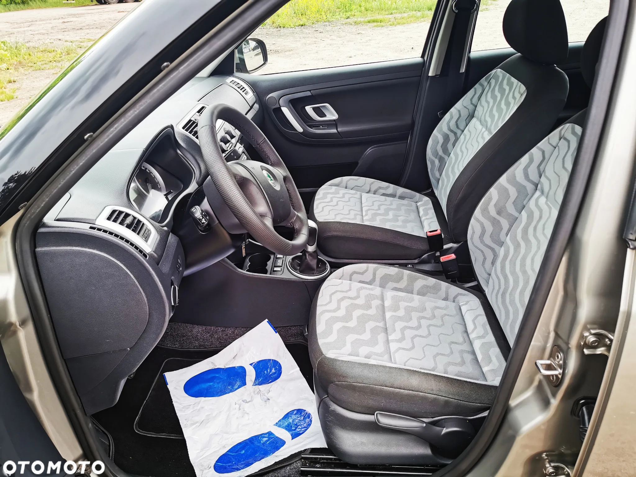 Skoda Fabia 1.6 16V Combi STYLE Edition - 19