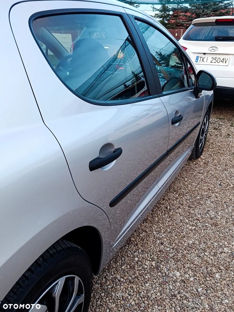 Peugeot 207 75 forever - 33