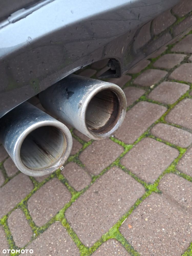 BMW Seria 3 330d Touring Edition M Sport Shadow - 14