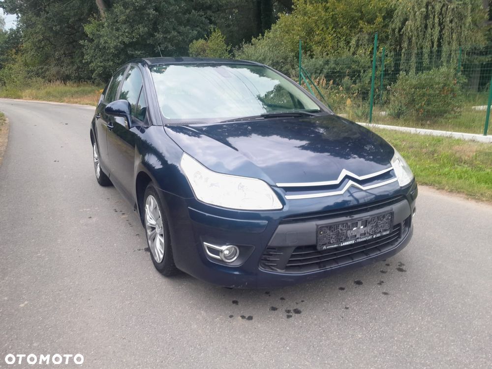 Citroën C4 1.6 16V Confort - 3
