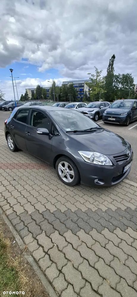 Toyota Auris 1.33 VVT-i - 11
